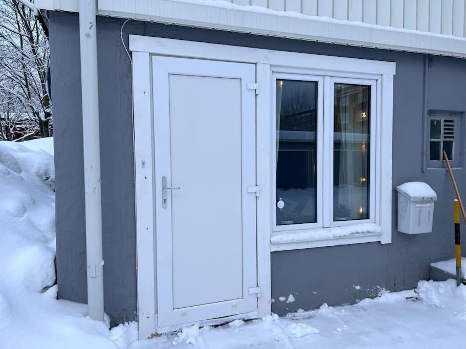 Laegenhet Med Egen Ingang. Apartment Sundsvall Bagian luar foto